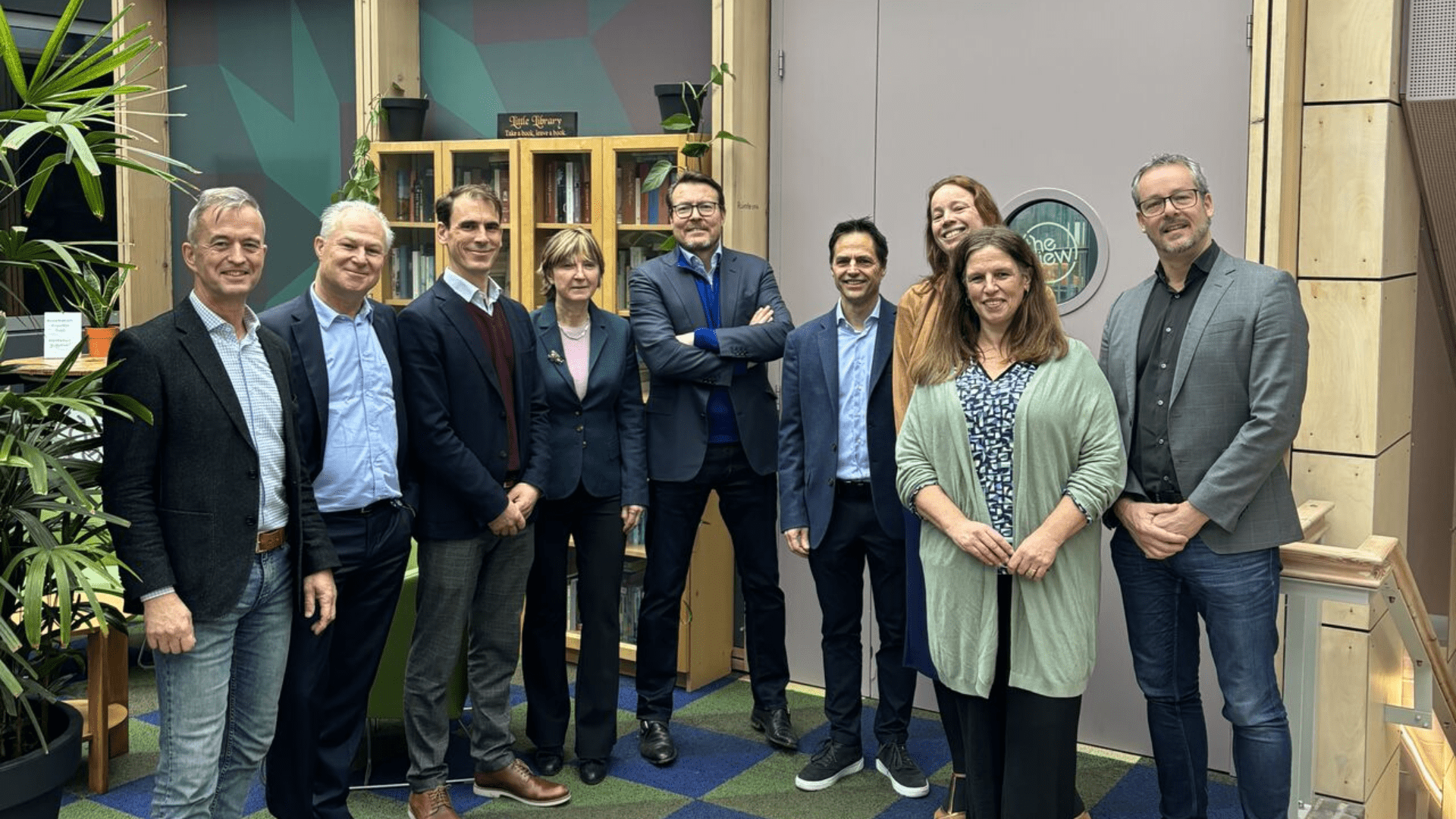 His Royal Highness Prince Constantijn visits Leiden Bio Science Park