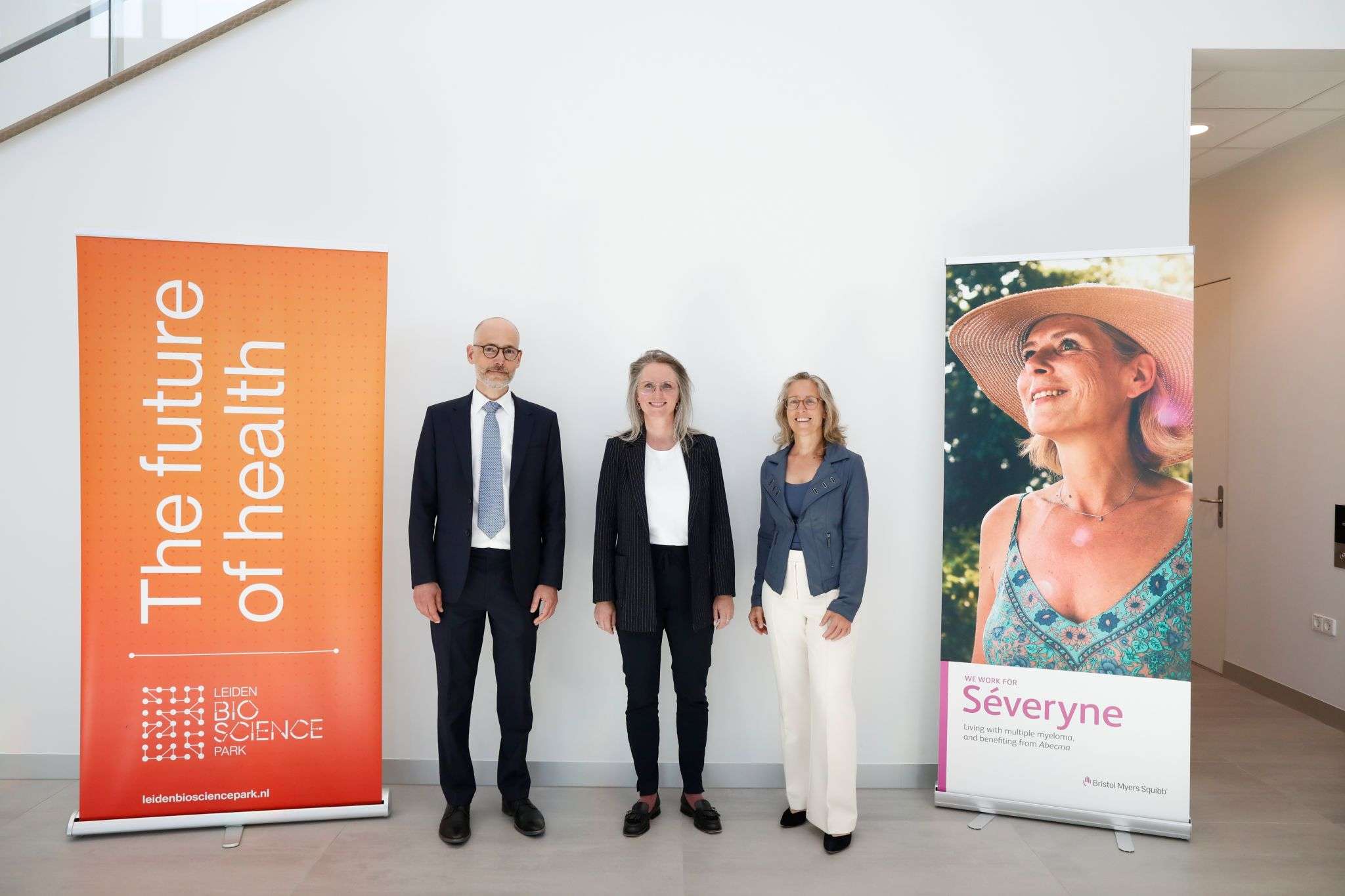 Minister Fleur Agema visits Leiden Bio Science Park to explore Life Sciences innovation