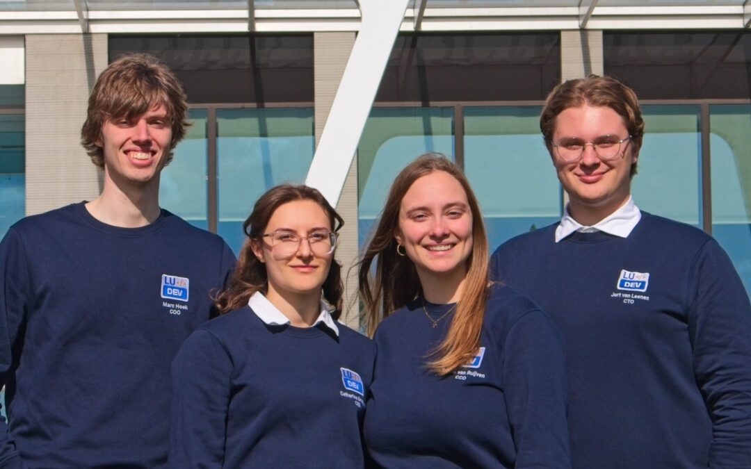 LUdev: A Student-Run Software Company Bridging Academia and Industry 