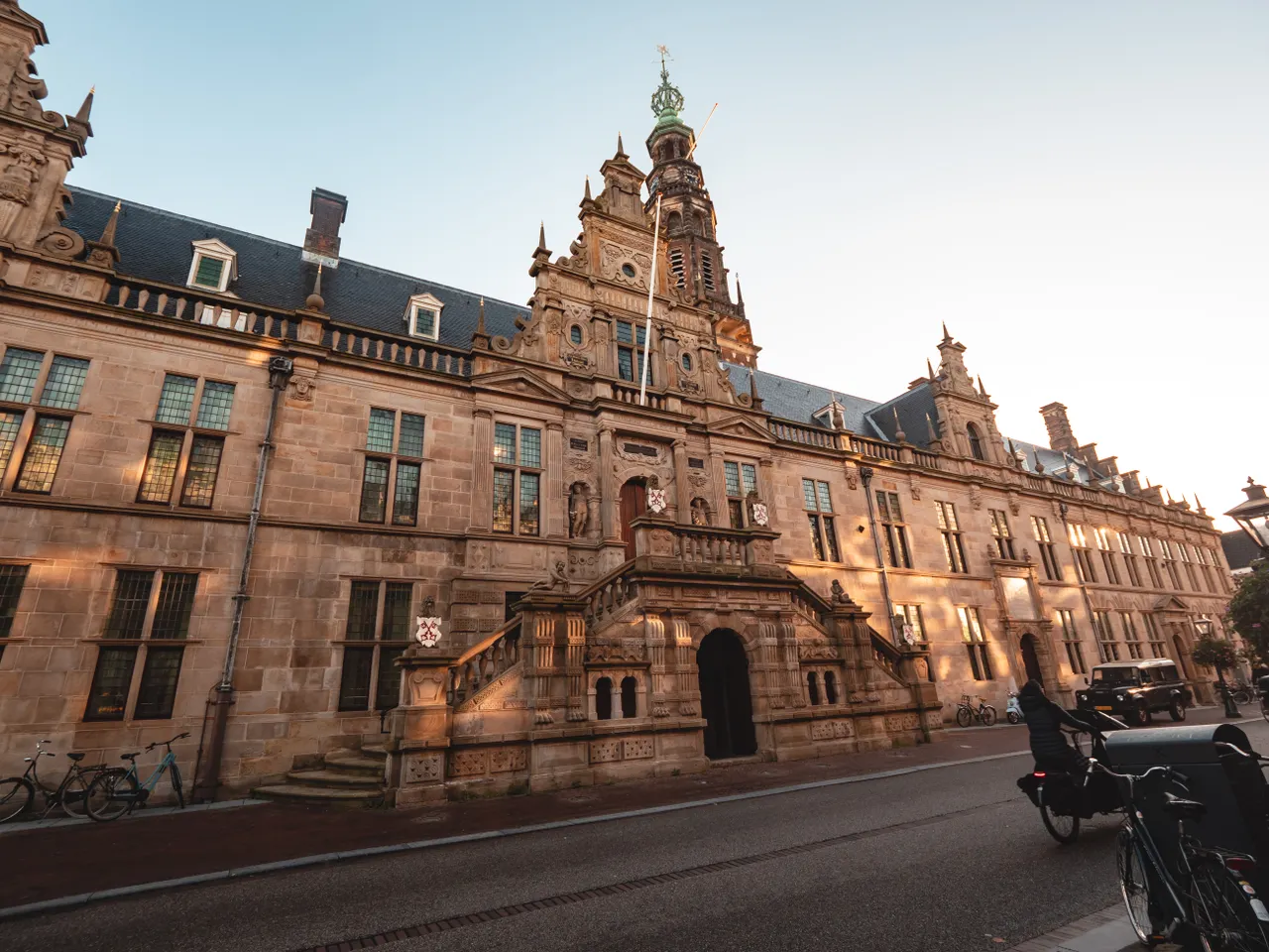 Discover Leiden International Centre voting guide for internationals